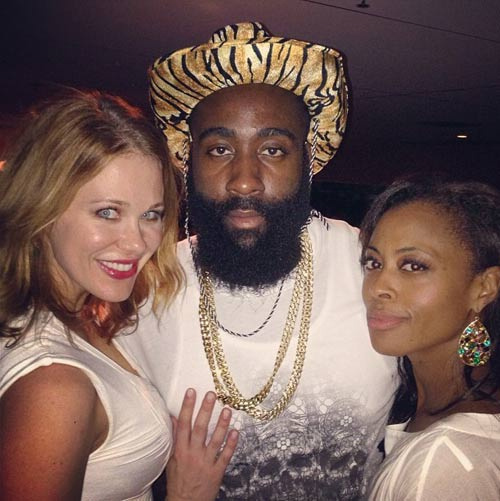 凭借行云流 凭借行云流