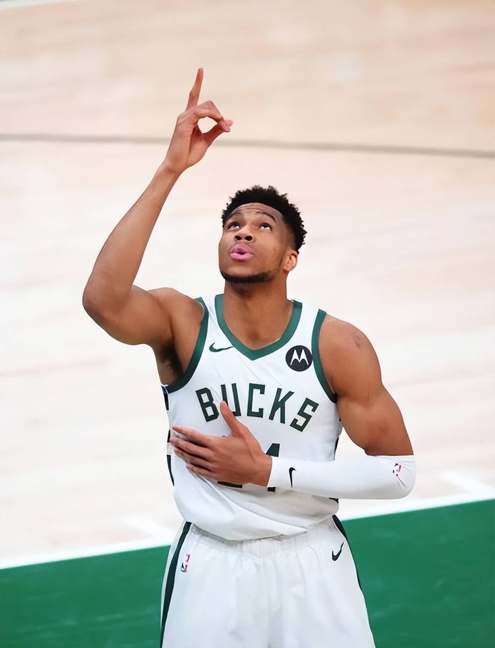 采取实名制 采取实名制