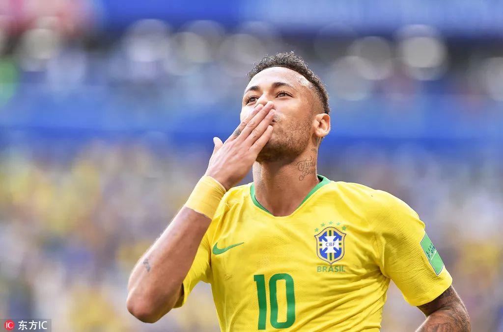 眼里的光比 眼里的光比