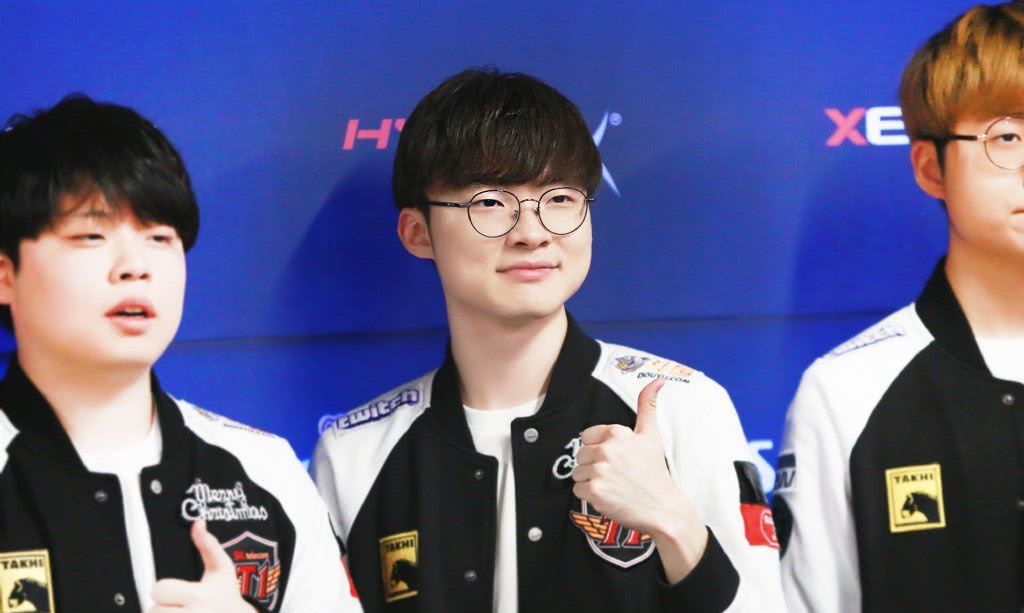 伍社媒的训 伍社媒的训