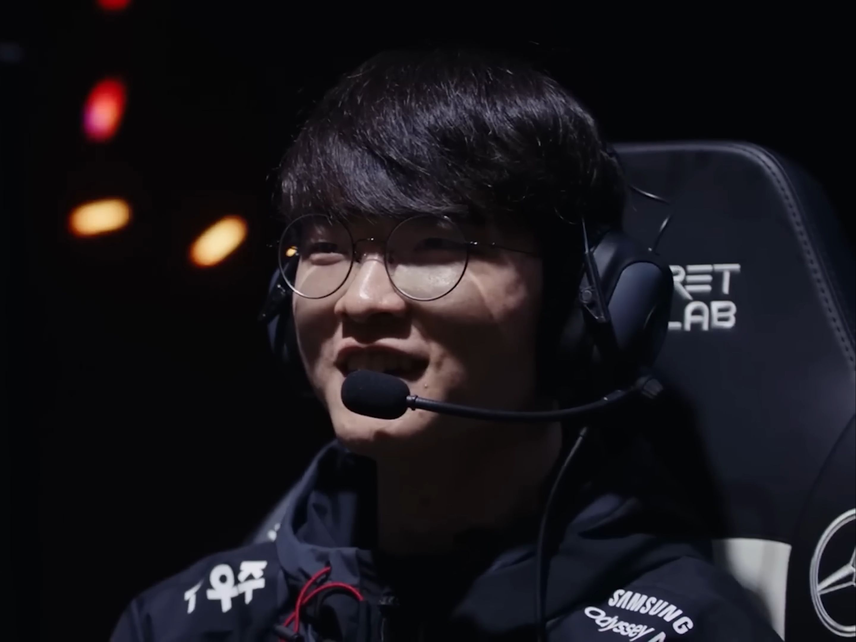 而是战术位 而是战术位