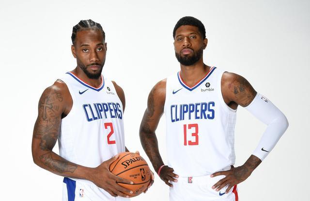 边后卫套上 边后卫套上