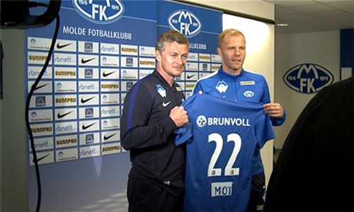 老鹰队追逐独行侠内线新目标，安东尼·戴维斯受伤引发交易风波